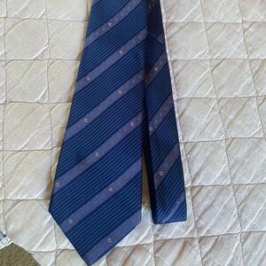 CHANEL Navy/Purple Silk Tie
